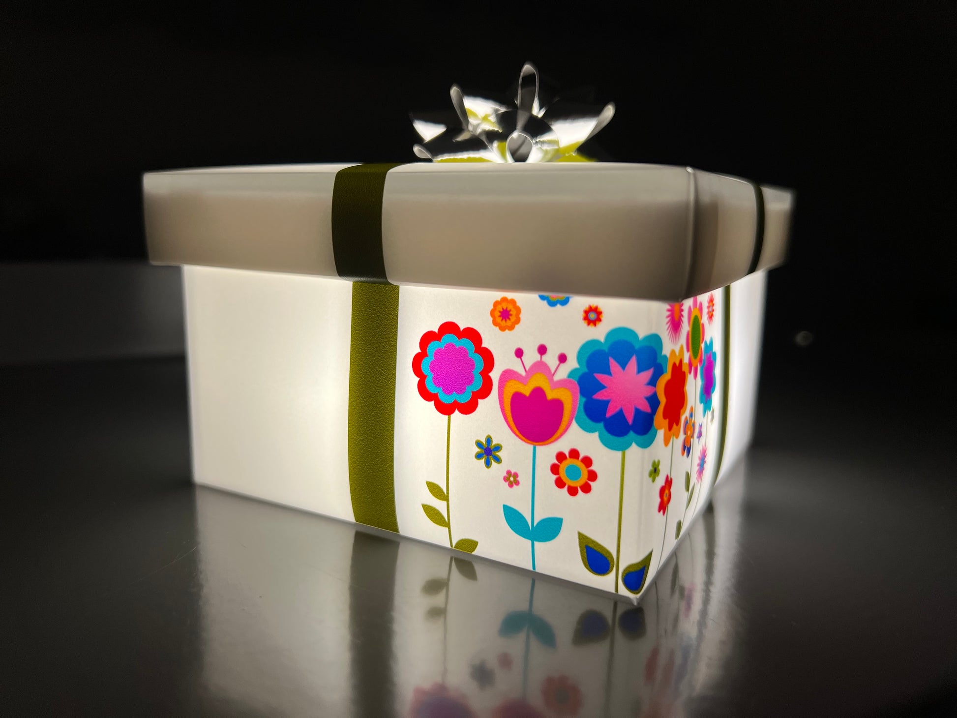 Boîte personnalisée fleurs en format mignon