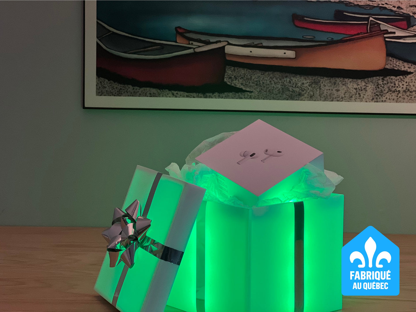Une boîte lumineuse carismo avec des écouteurs