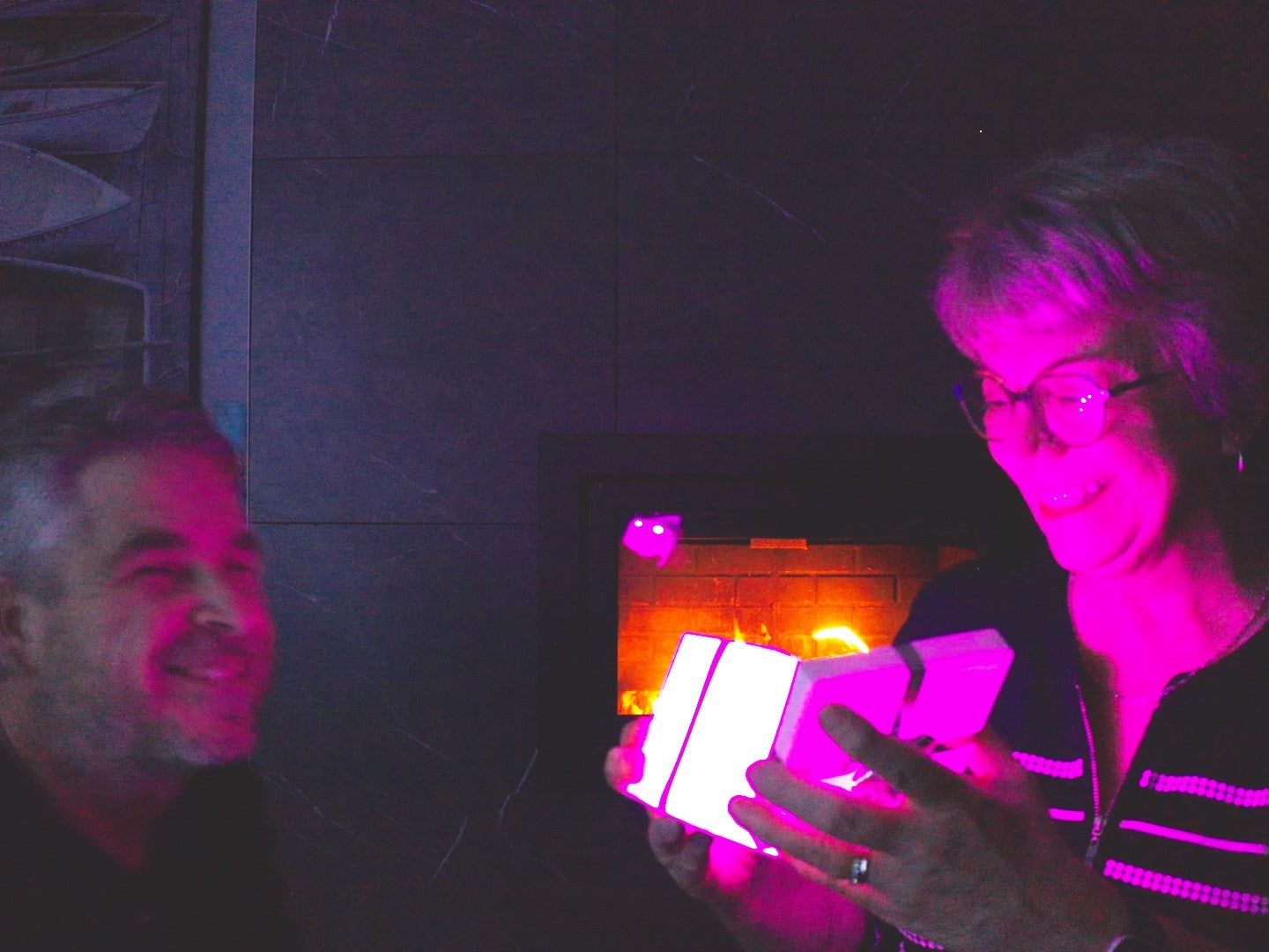 Boite lumineuse carismo en mauve